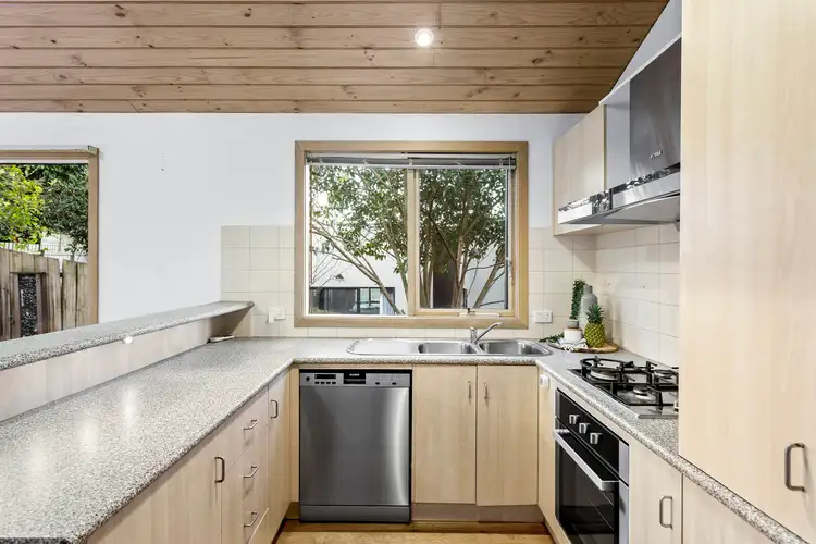 Fifth view of Homely unit listing, 4/1B Hearthside Court, Ringwood VIC 3134