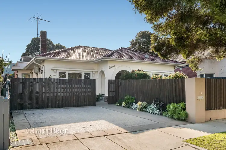 10 Field Street, Caulfield South VIC 3162