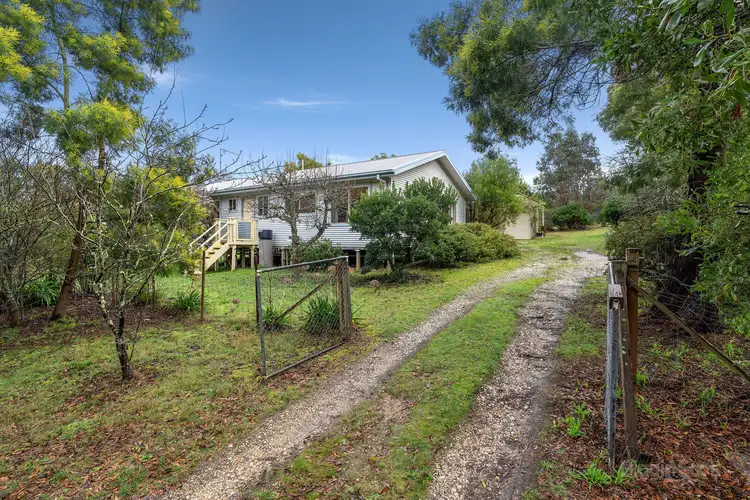 34 Bridge Street, Creswick VIC 3363