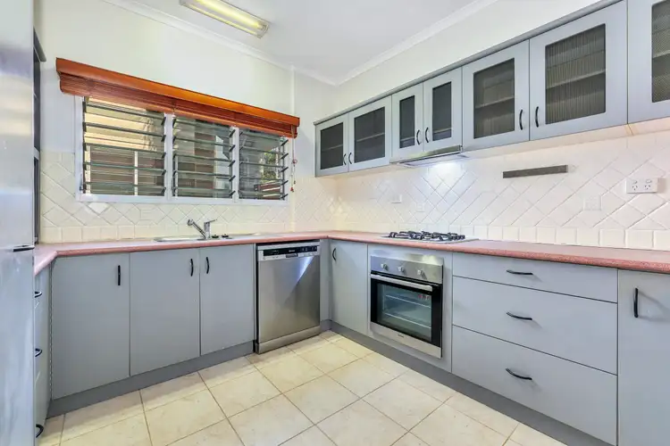 Sixth view of Homely house listing, 5 Henderson Court, Driver NT 830