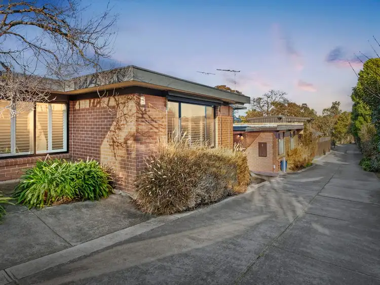 Main view of Homely unit listing, 3/2 June Crescent, Glen Iris VIC 3146