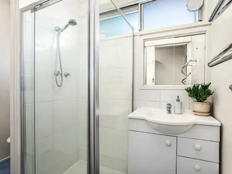 Fifth view of Homely unit listing, 3/2 June Crescent, Glen Iris VIC 3146