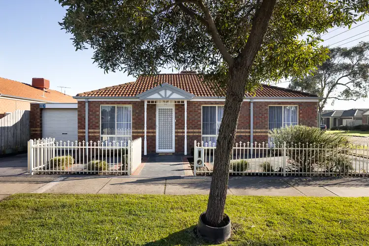 Main view of Homely unit listing, 91 Granite Drive, Langwarrin VIC 3910