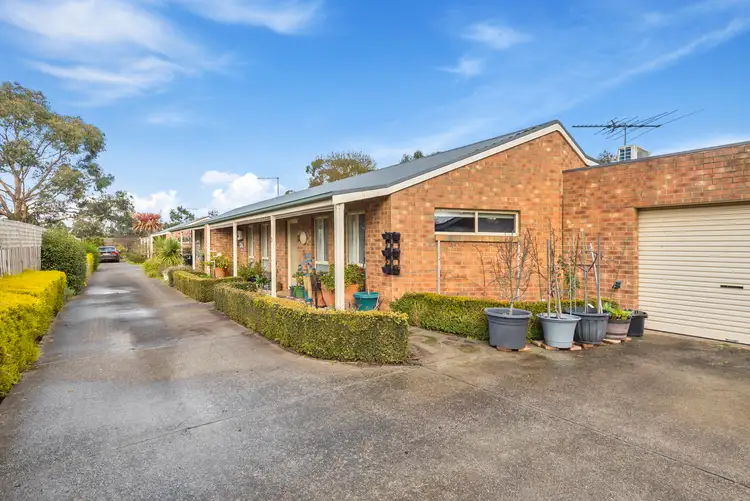 Main view of Homely unit listing, 3/71 Barry Street, Romsey VIC 3434