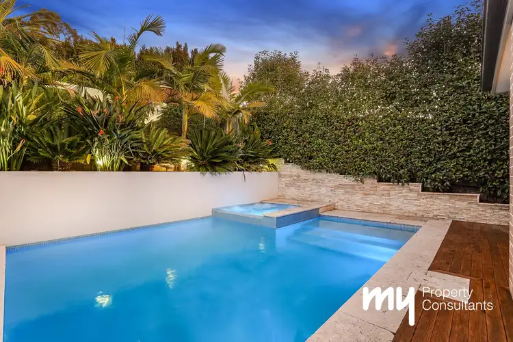 8 McMahon Parade, Camden Park NSW 2570