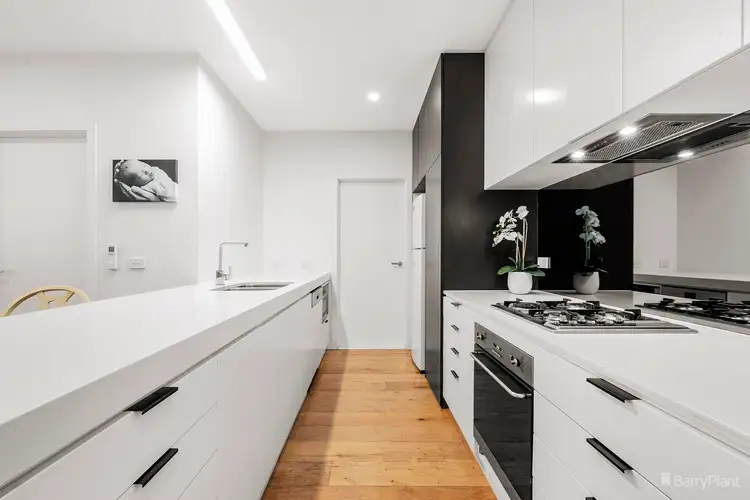 13/160 Williamsons Road, Doncaster VIC 3108