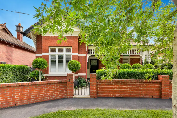 11 Cintra Avenue