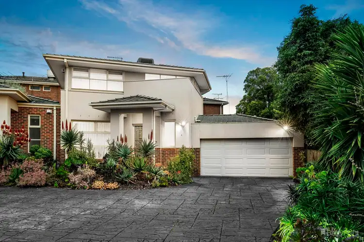 3/1 Arnold Grove, Doncaster VIC 3108