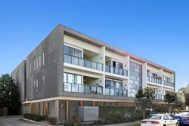 202/11 Champa Road, Sunshine West VIC 3020