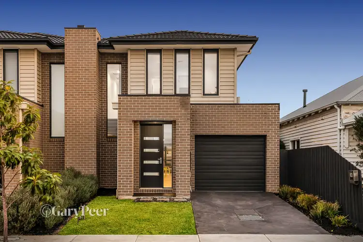 Main view of Homely townhouse listing, 20a Edgewood Street, Carnegie VIC 3163