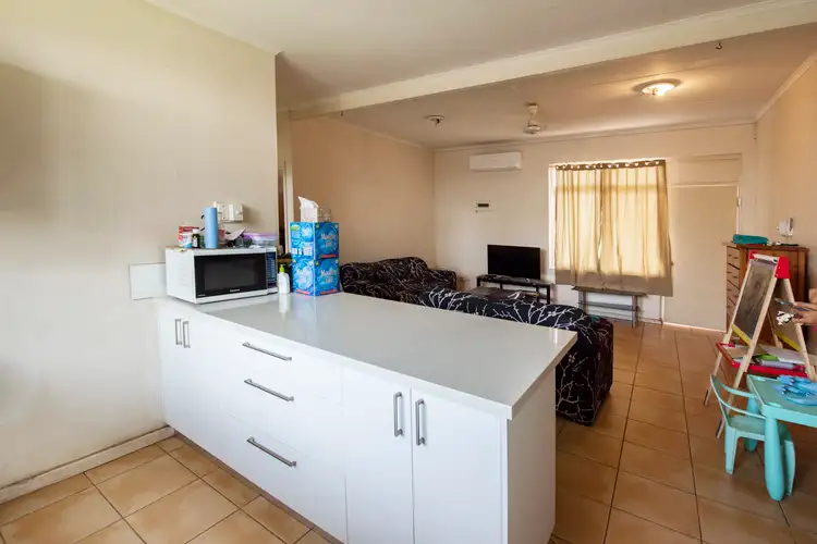 Third view of Homely block of units listing, 33-35 Victoria Highway, Katherine South NT 850