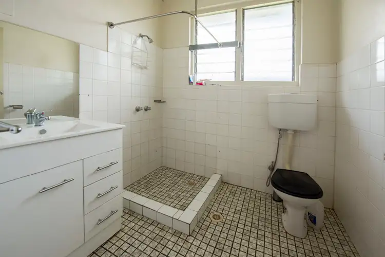Seventh view of Homely block of units listing, 33-35 Victoria Highway, Katherine South NT 850