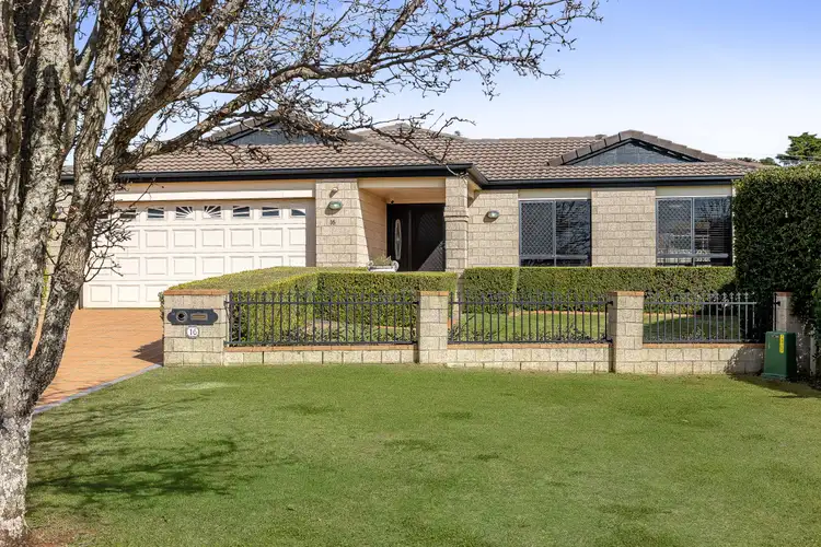 16 Lobwein Court, Middle Ridge QLD 4350
