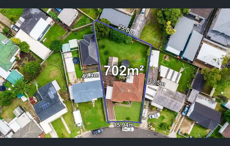 11 Norfolk Avenue, Fairfield West NSW 2165