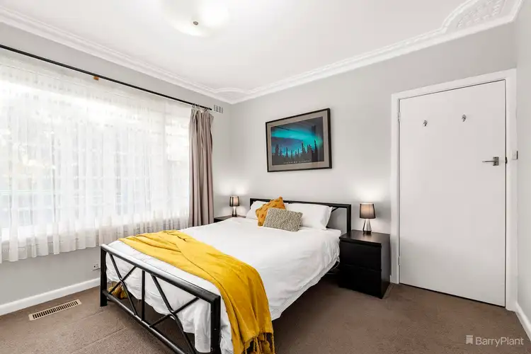 Fifth view of Homely house listing, 8 Felicia Grove, Forest Hill VIC 3131