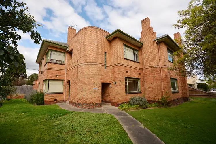 2/14 Palmer Avenue, Brighton East VIC 3187