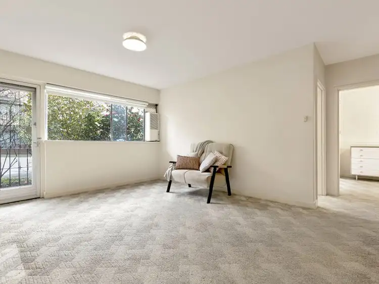 Second view of Homely apartment listing, 21/6-8 Glen Eira Road, Ripponlea VIC 3185