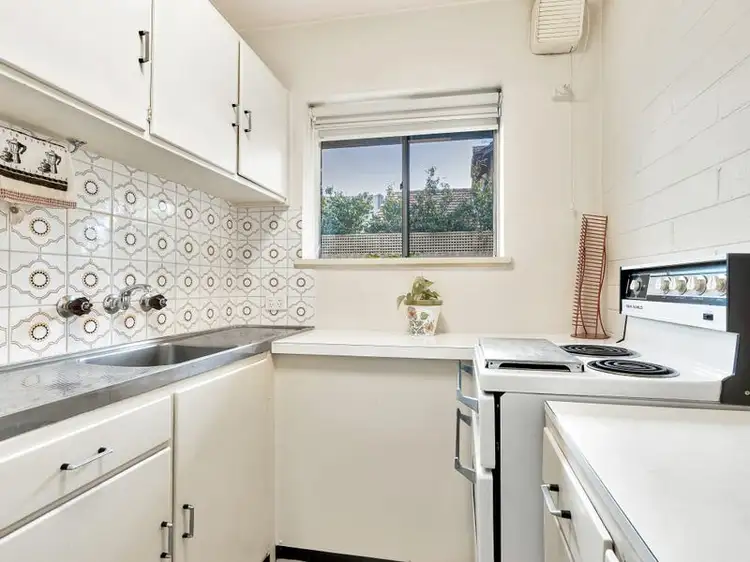 Third view of Homely apartment listing, 21/6-8 Glen Eira Road, Ripponlea VIC 3185