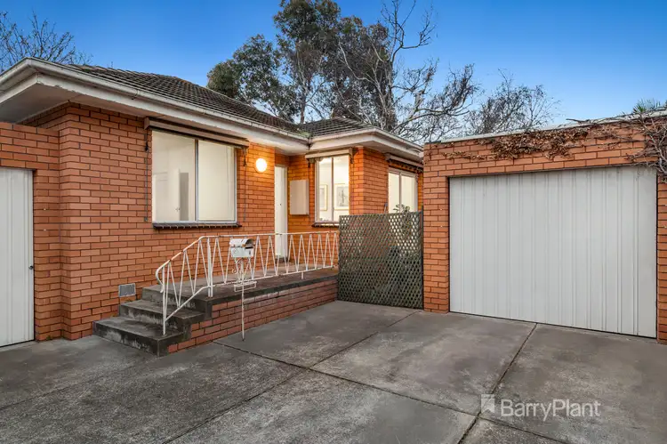 Main view of Homely unit listing, 4/27 Plummer Road, Mentone VIC 3194