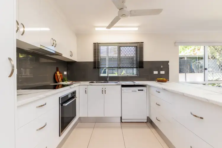 Sixth view of Homely townhouse listing, 4/4 Musgrave Crescent, Coconut Grove NT 810