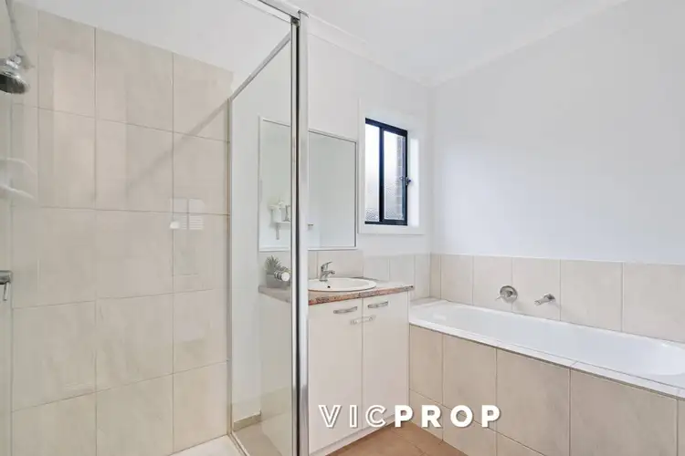 Fifth view of Homely house listing, 16 Mulgra View, Tarneit VIC 3029