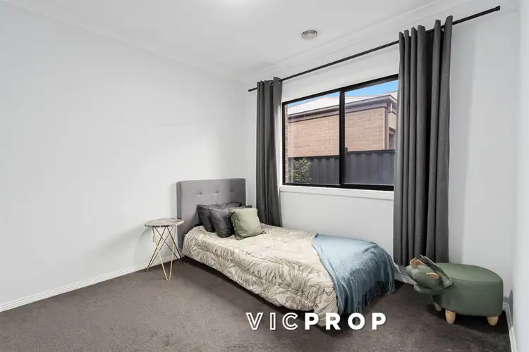 Sixth view of Homely house listing, 16 Mulgra View, Tarneit VIC 3029