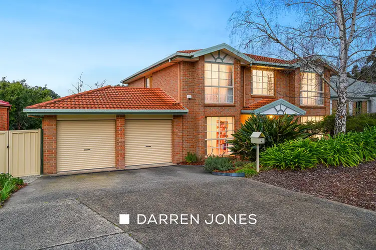4 Scenic Rise, Eltham North VIC 3095