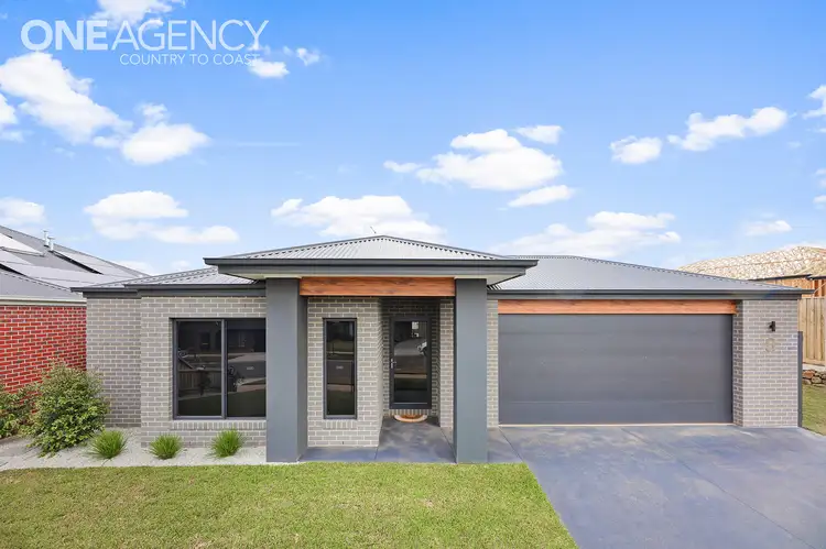 Third view of Homely house listing, 8 Cyclops Street, Warragul VIC 3820