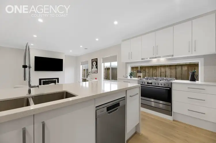 Fourth view of Homely house listing, 6 Ormond Avenue, Warragul VIC 3820