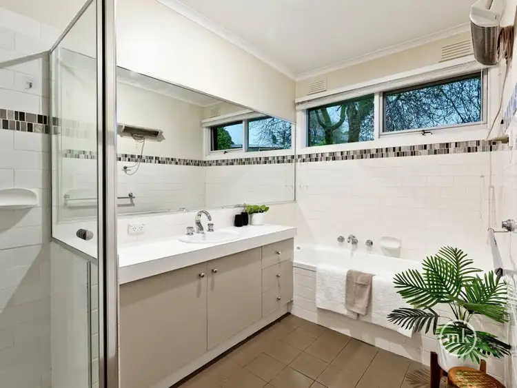 Fifth view of Homely house listing, 4 Wren Court, Templestowe Lower VIC 3107