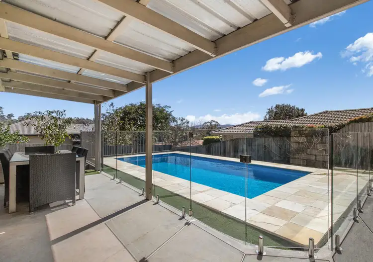 7 Volterra Place, Moggill QLD 4070