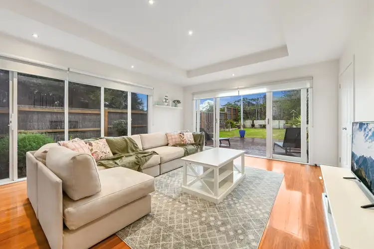 Fourth view of Homely house listing, 1 Shalimar Court, Sorrento VIC 3943