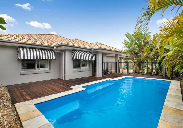 13 Hendos Place, Moggill QLD 4070
