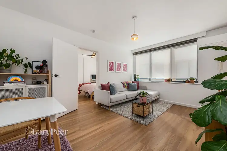 4/3 Ravens Grove, St Kilda East VIC 3183