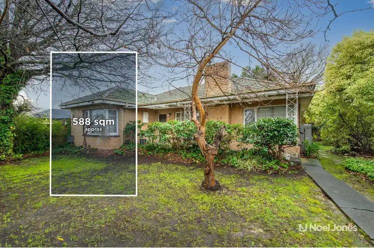 Main view of Homely house listing, 29 Crest Grove, Nunawading VIC 3131