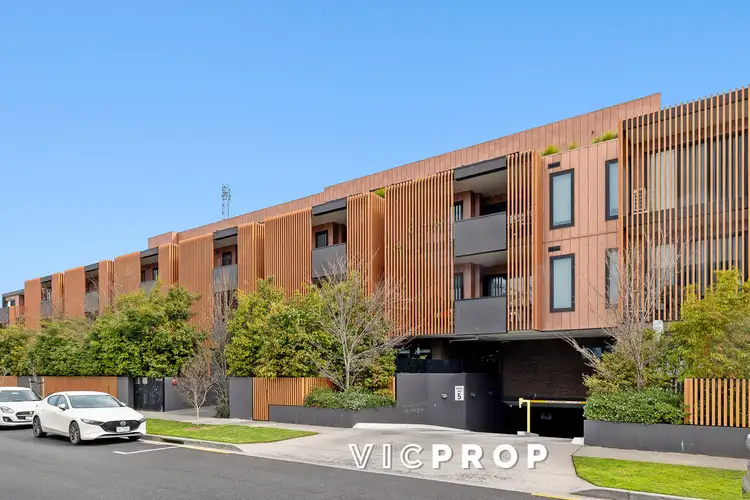 114/19 Hall Street, Cheltenham VIC 3192