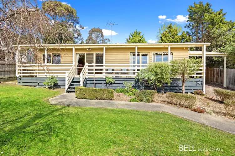 18 Carroll Street, Woori Yallock VIC 3139