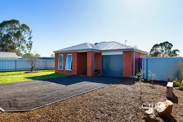 Second view of Homely house listing, 9 Racecourse Road, Newstead VIC 3462