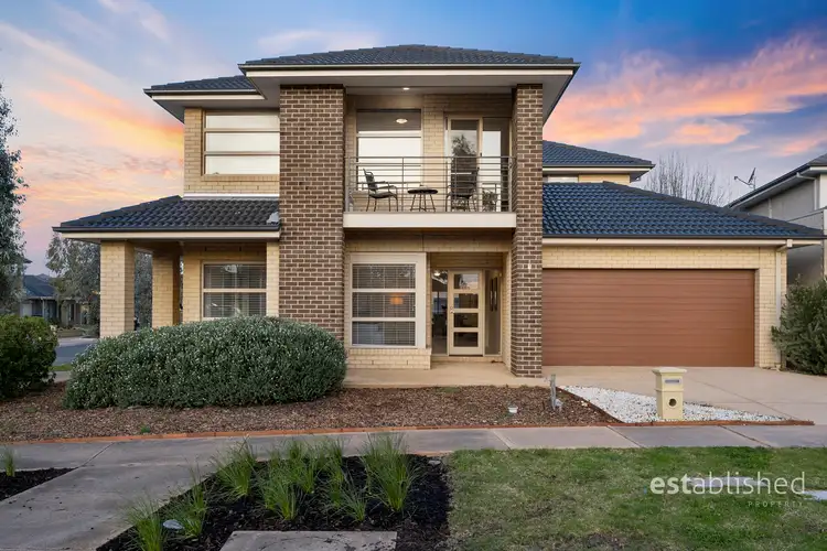 1 Skandia Lane, Sanctuary Lakes VIC 3030
