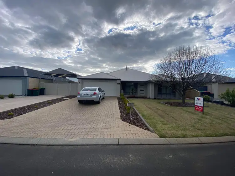 63 Duncan Loop, Millbridge WA 6232