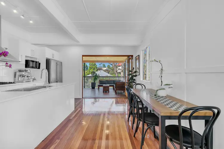 48 Goldsbrough Road, Taringa QLD 4068