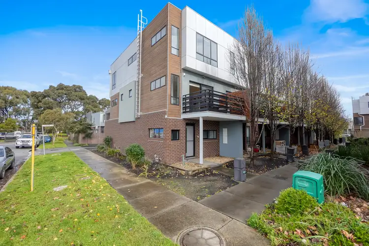 14/6 Huckson Street, Dandenong VIC 3175