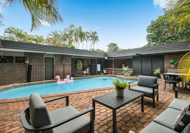 1 Diosma Street, Bellbowrie QLD 4070