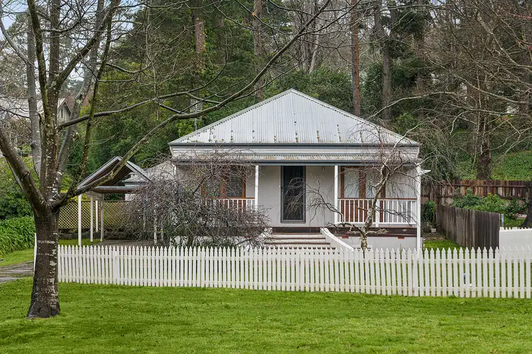 2 Banksia Street, Bowral NSW 2576