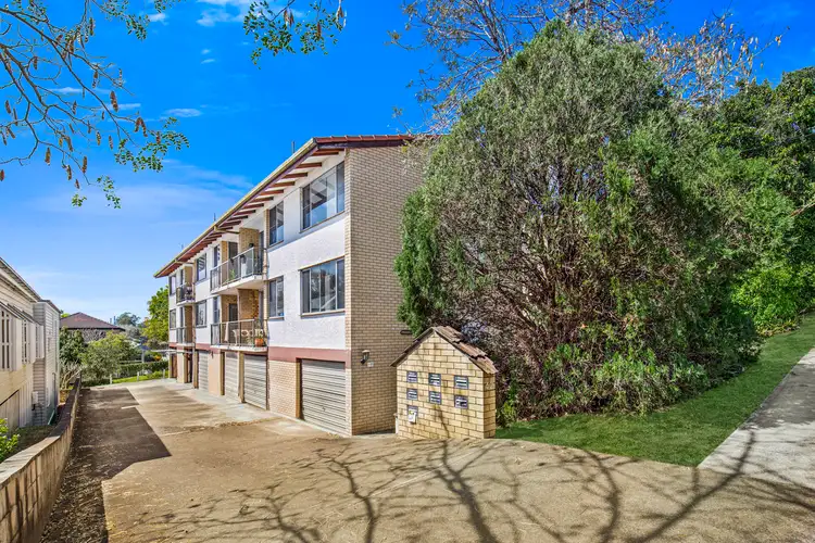 Main view of Homely unit listing, 1/42 Beatrice Street, Taringa QLD 4068
