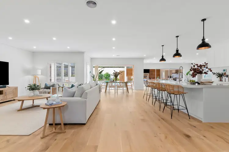 Second view of Homely house listing, 10 Lucas Place, Mornington VIC 3931
