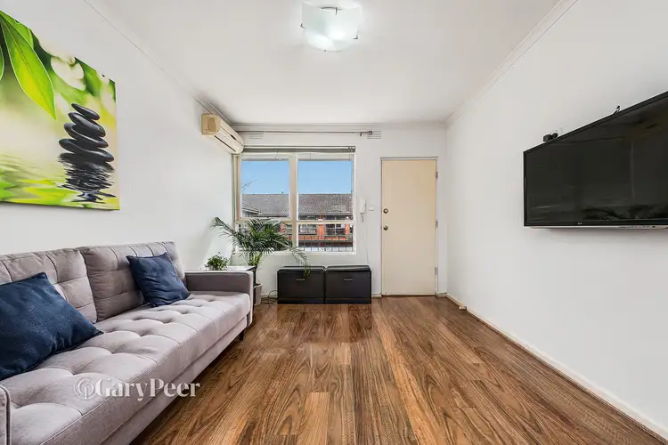 Main view of Homely apartment listing, 10/25 Lillimur Road, Ormond VIC 3204