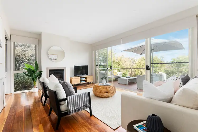 Fifth view of Homely house listing, 2 Malabar Place, Sorrento VIC 3943