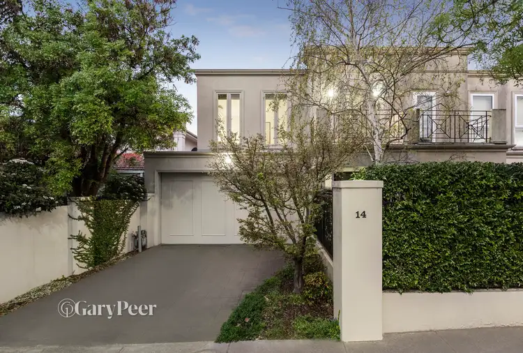 14 Bambra Road, Caulfield North VIC 3161