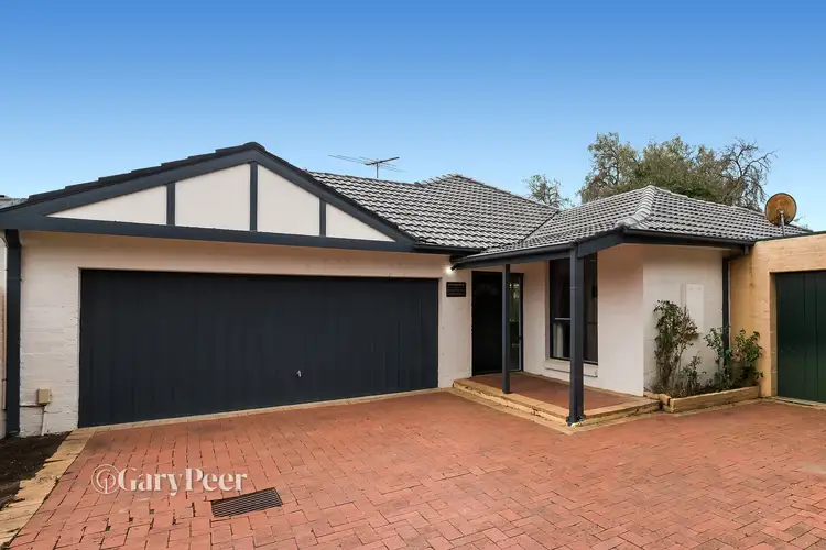 2/1 Porter Road, Carnegie VIC 3163